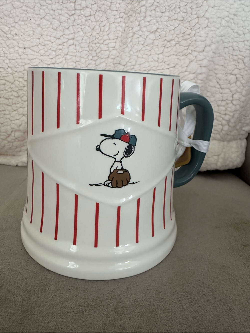 Snoopy Baseball Ceramic Mug - White with Red Stripes BNWT Rae Dunn